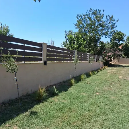 Figtree Nest Ormos Panagias